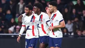 استعد لمتابعة انطلاقة فريق بيي المثيرة ومعركة القوة بين لنس وباريس في الدوري الفرنسي لهذا الموسم.