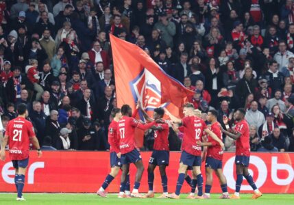 تغطية شاملة لأداء لاعب الوسط بنوا تافينو في الدوري الفرنسي، وتحليل مستفيض بعد هزيمة فريق ميتز في المباراة الأخيرة.