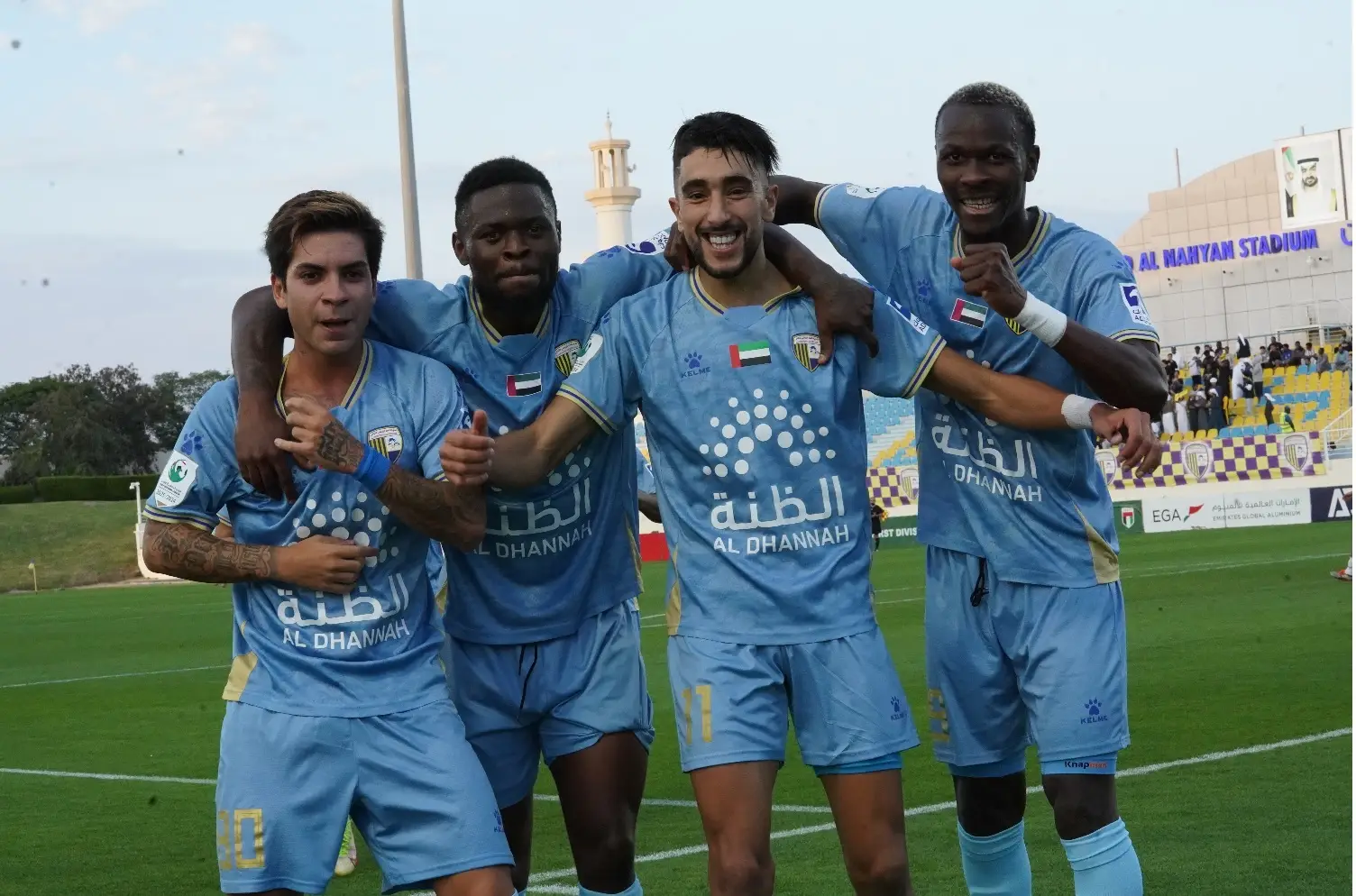 تحليل شامل لأداء فرق الدرجة الثانية في كرة القدم، مع تسليط الضوء على نقاط القوة والضعف وأبرز اللاعبين والنتائج.