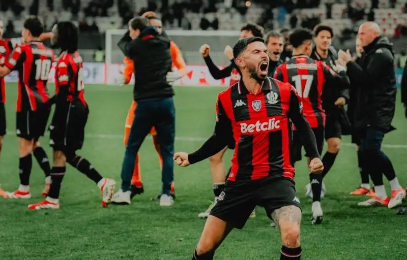 تابع مباريات رُبع نهائي كأس فرنسا لكرة القدم، أحدث الأخبار، التغطيات الحصرية، وتحليلات الفرق المتنافسة لتحقيق الفوز والوصول إلى نصف النهائي.